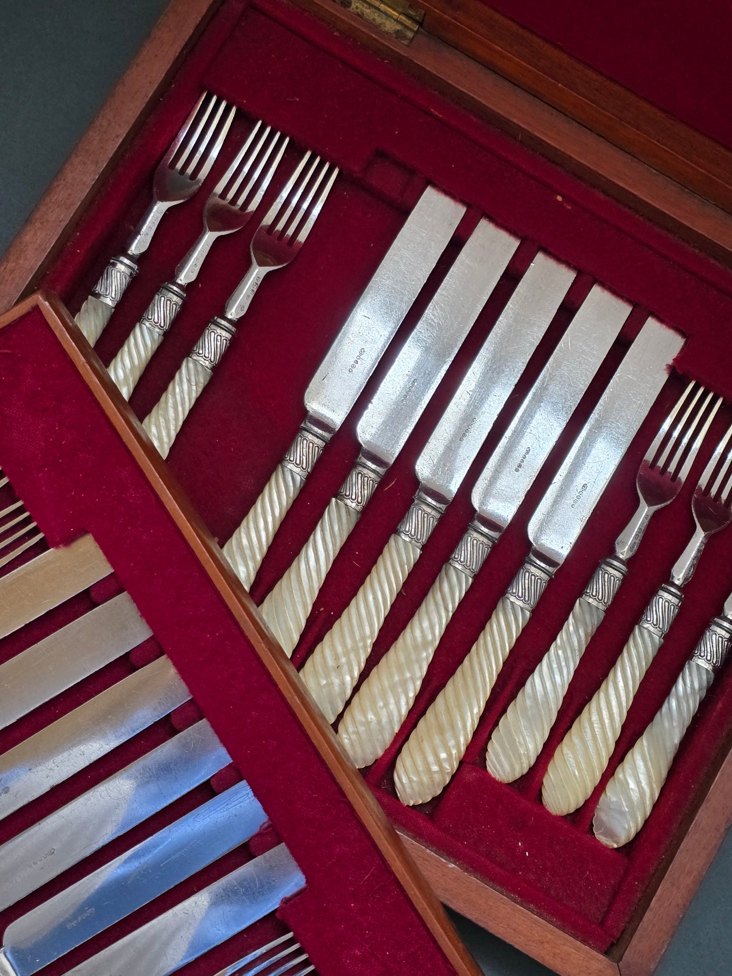 William Hutton & Sons Silver Plated Dessert Set with Mother of Pearl Handles in Original Case (1890)