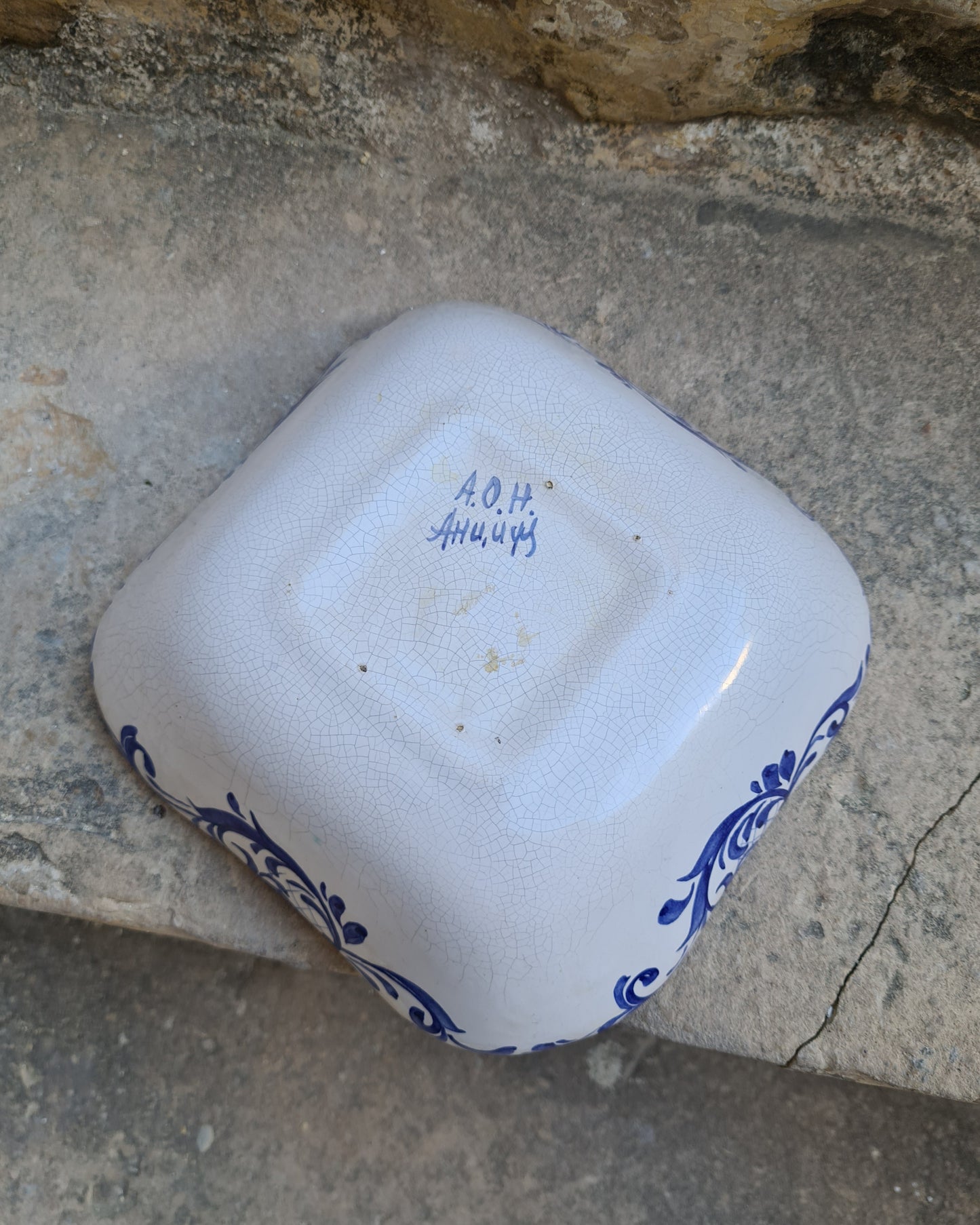 Square hand-painted porcelain dish 1920s Russia