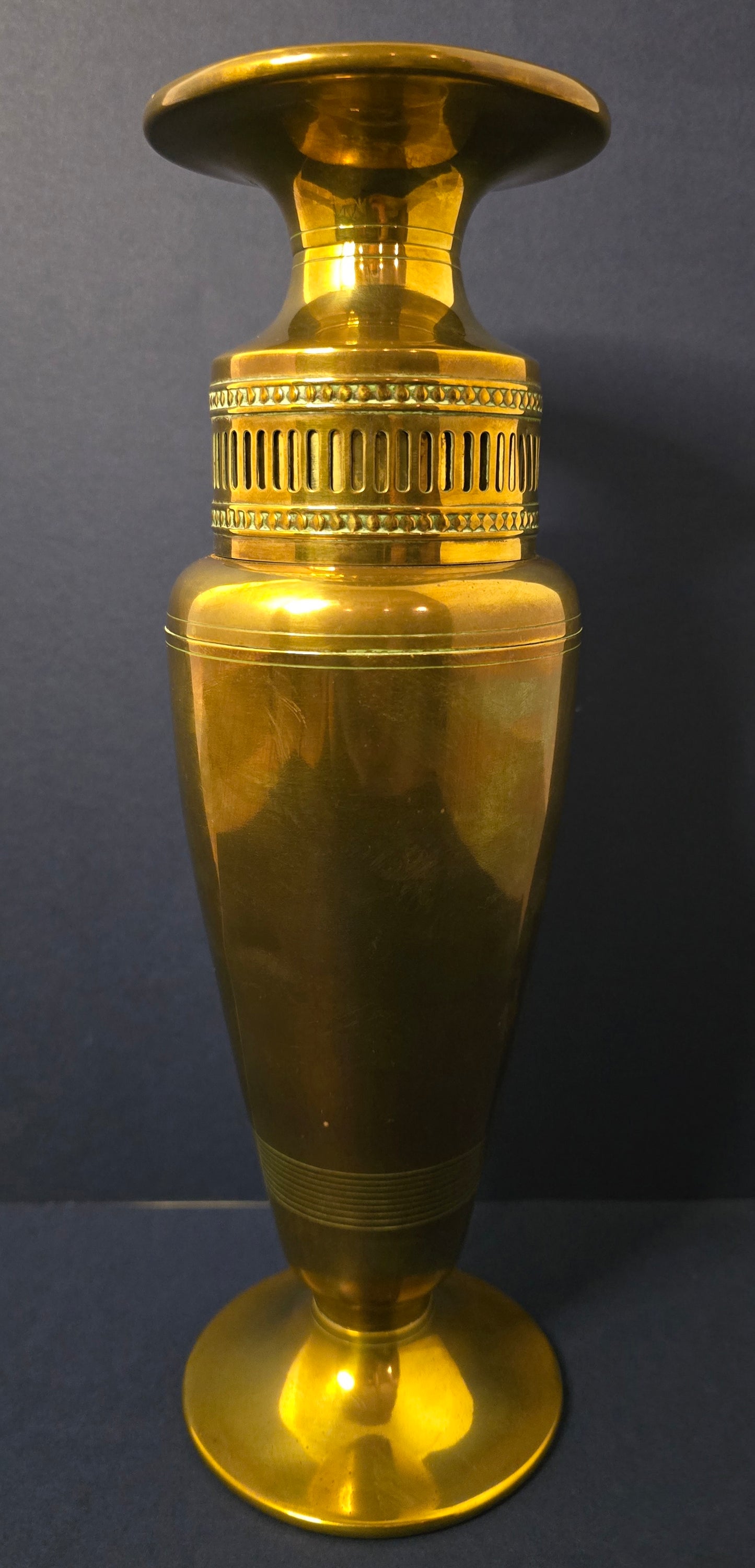 Yellow brass Jugendstil vase circa 1900