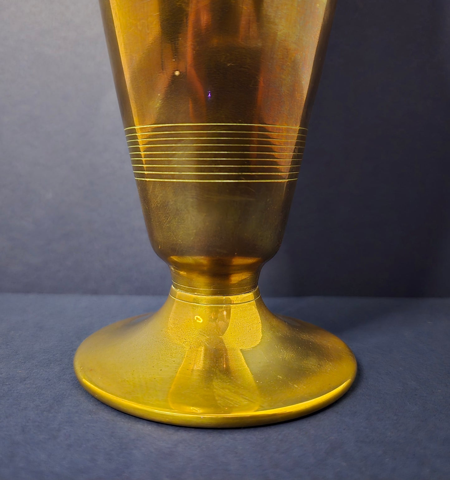 Yellow brass Jugendstil vase circa 1900