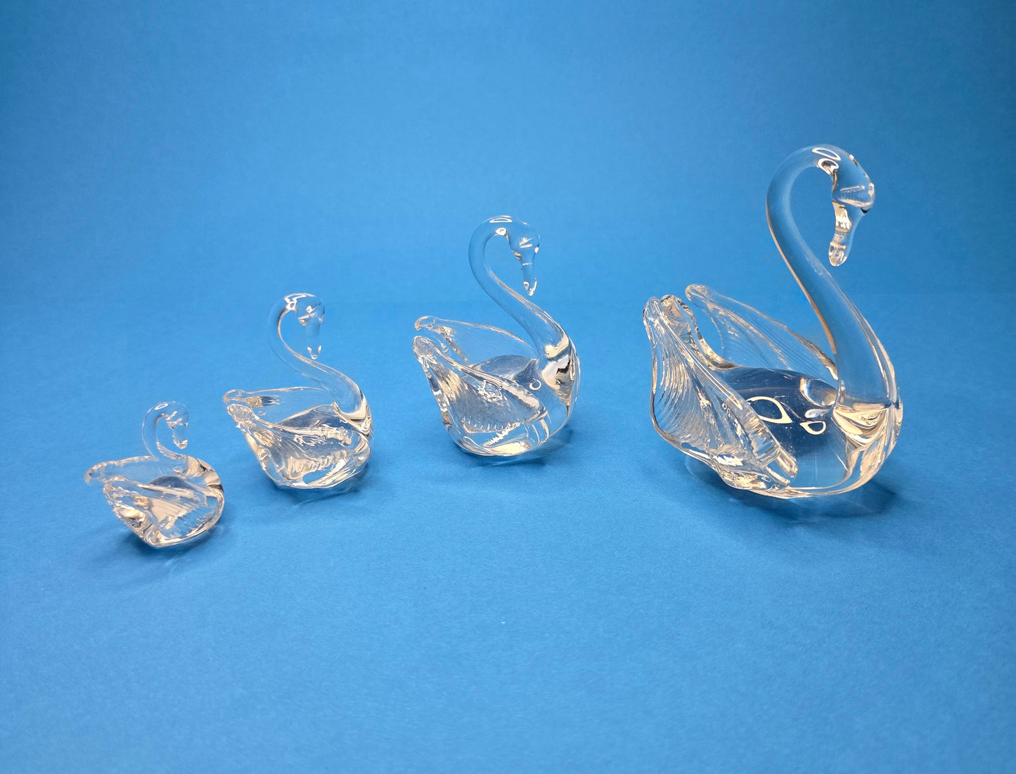 Set of 4 Murano crystal swans
