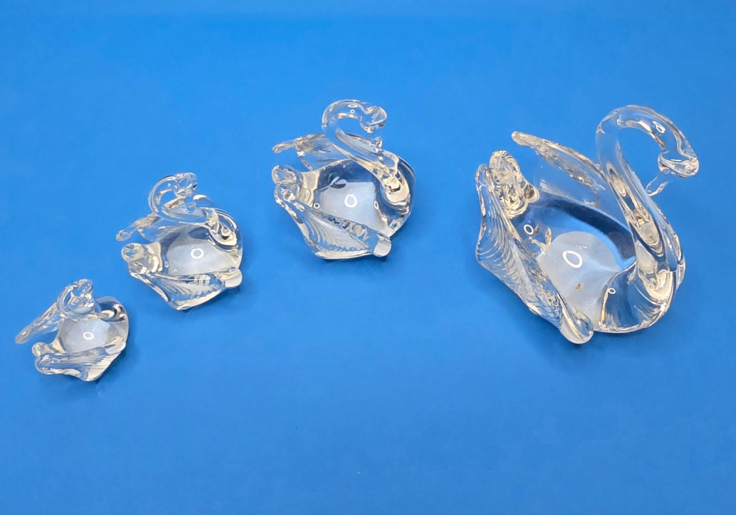 Set of 4 Murano crystal swans