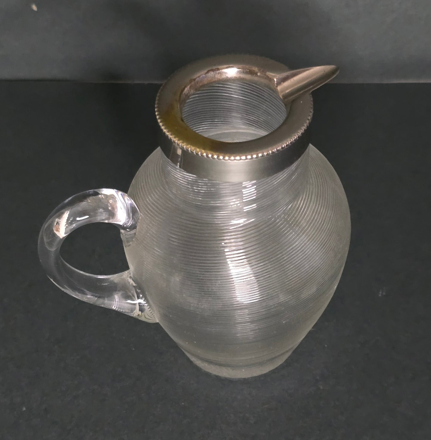 Mouth-blown Frisian thread glass pouring jug 1910