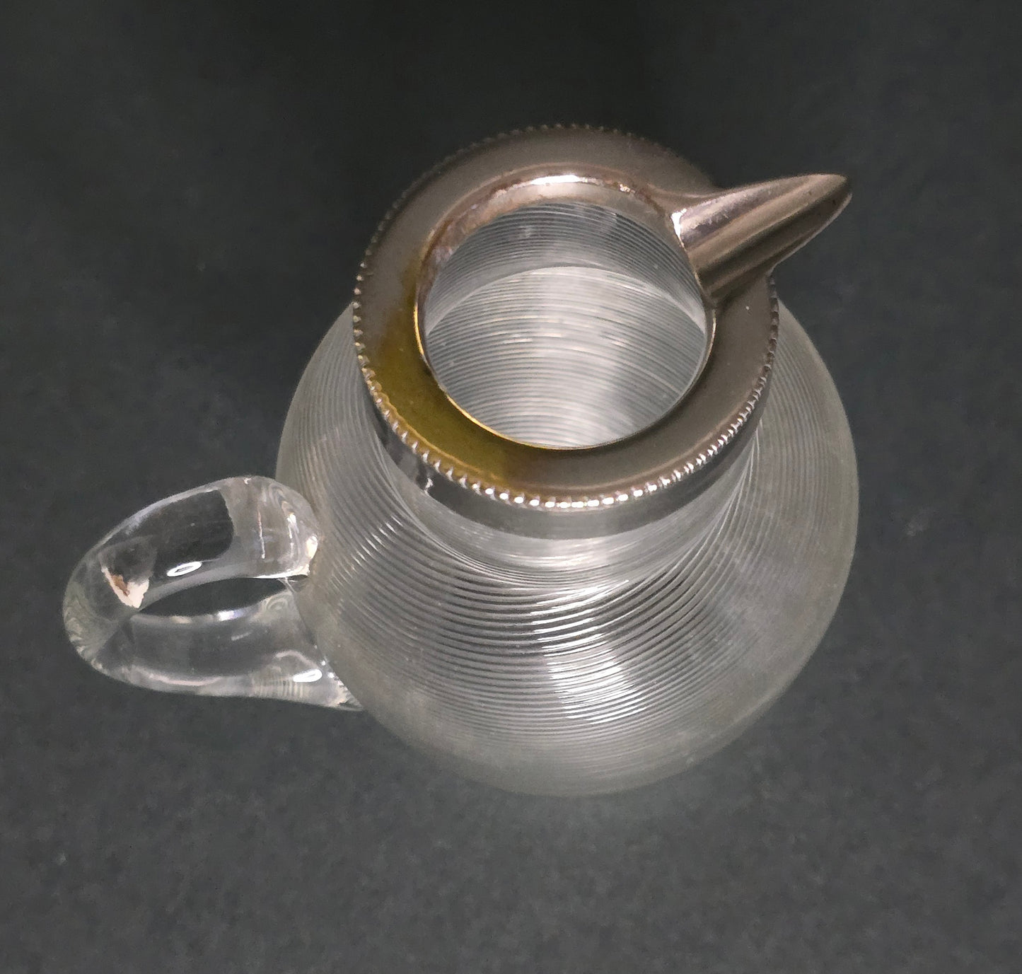 Mouth-blown Frisian thread glass pouring jug 1910