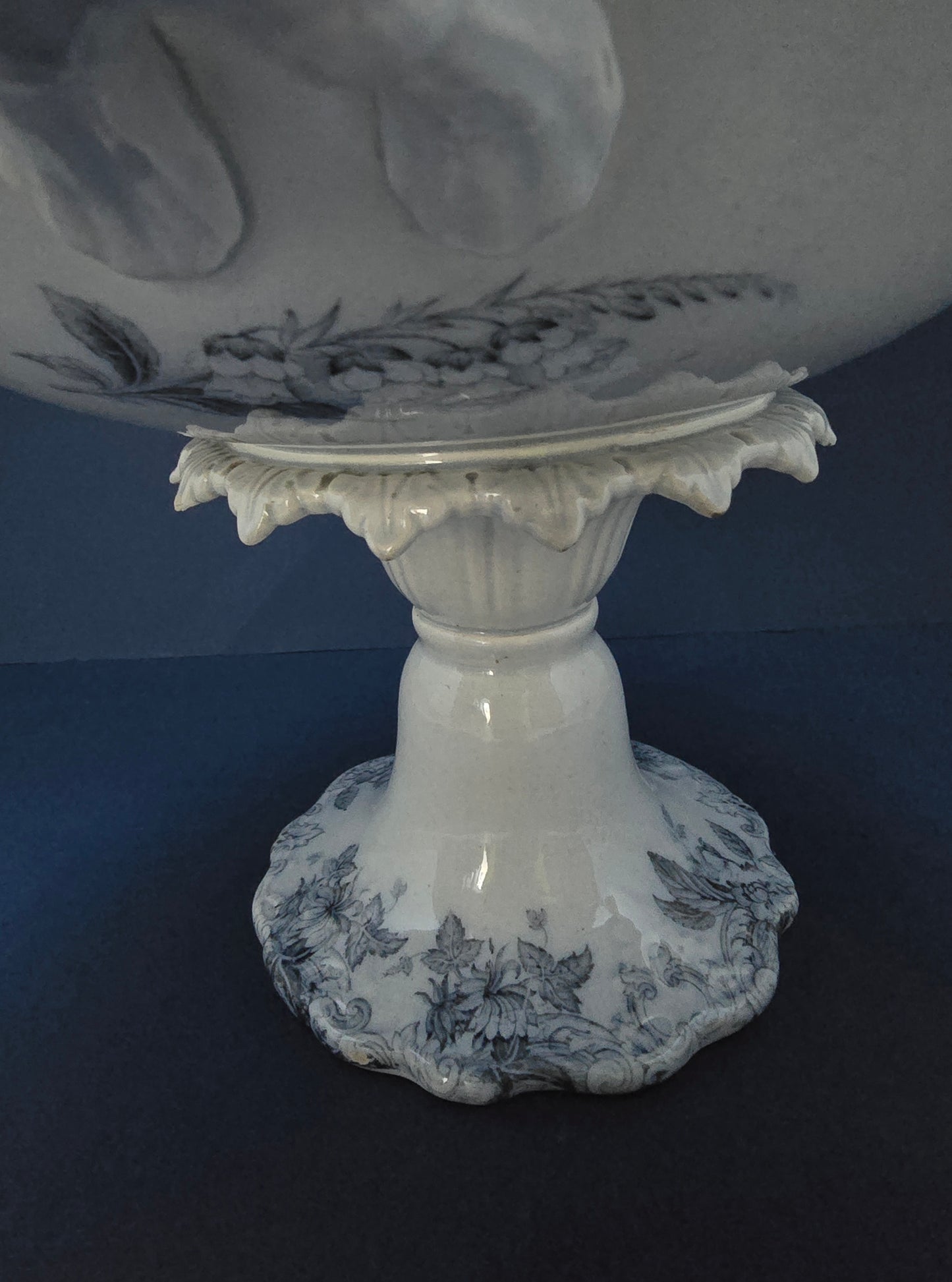 Magnificent Sydenham Fruit Bowl - C. Collinson & Co England 1851