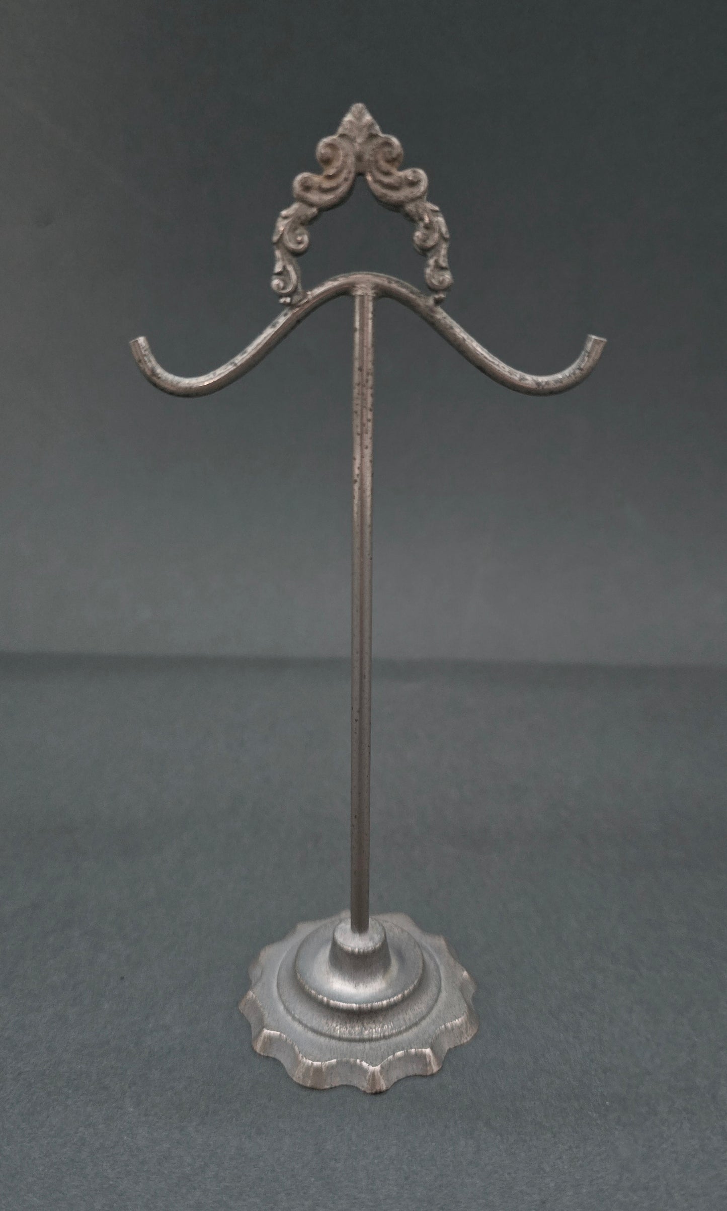 Jewelry Stand - Edwardian Era 1920