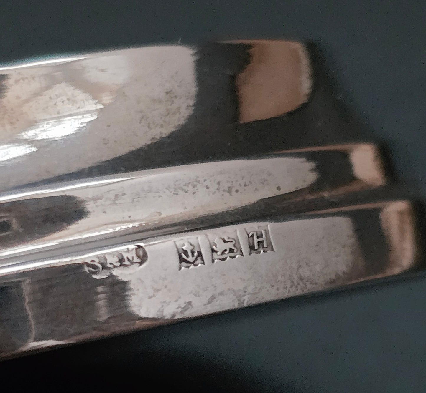 Sanders & Mackenzie Sterling Silver Art Deco Smoking Set - Birmingham 1932
