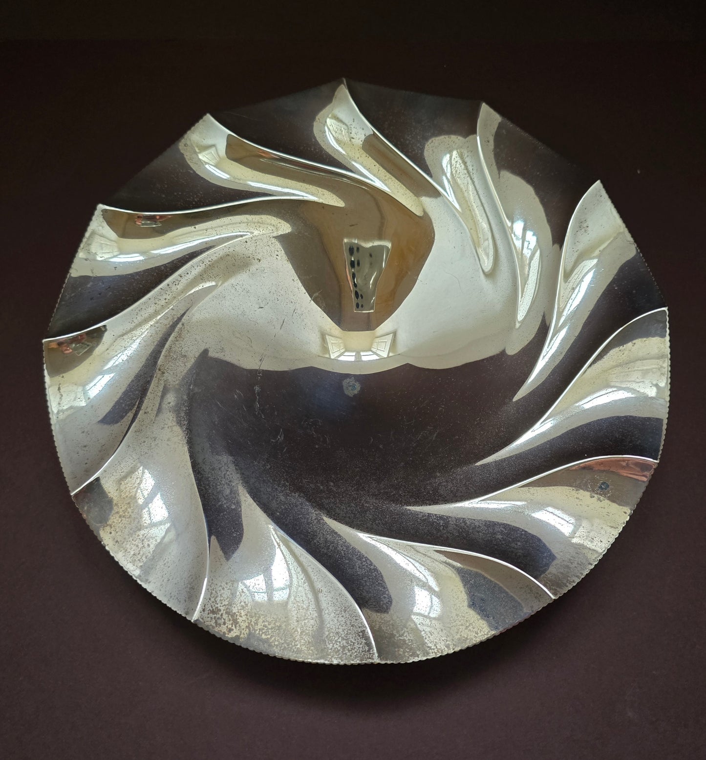 Ibis Swirl Bowl on Ball Feet - Italy 1950s