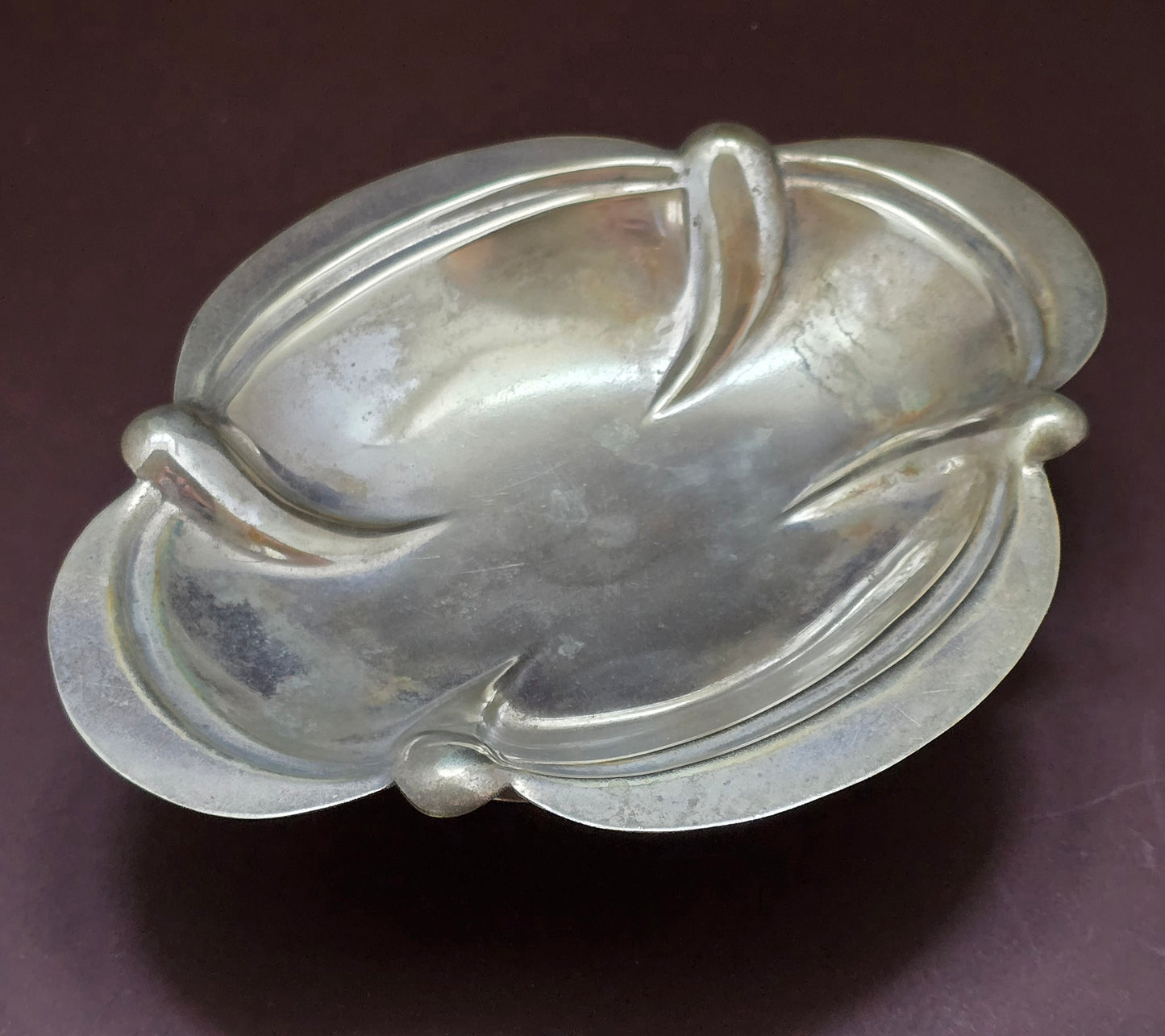 Rockingham Footed Candy Dish - Silver Plate Company 1910