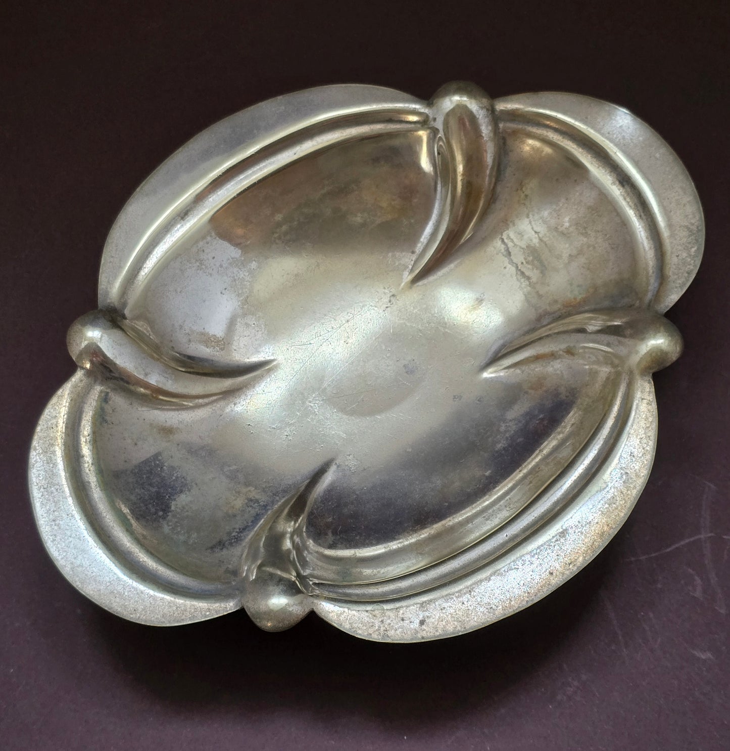 Rockingham Footed Candy Dish - Silver Plate Company 1910