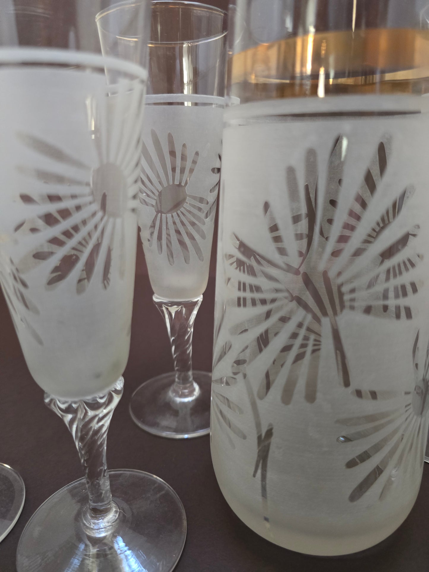 Hazel Atlas Cocktail Set - Mid-Century Frosted Palm Pattern with Gold Rim
