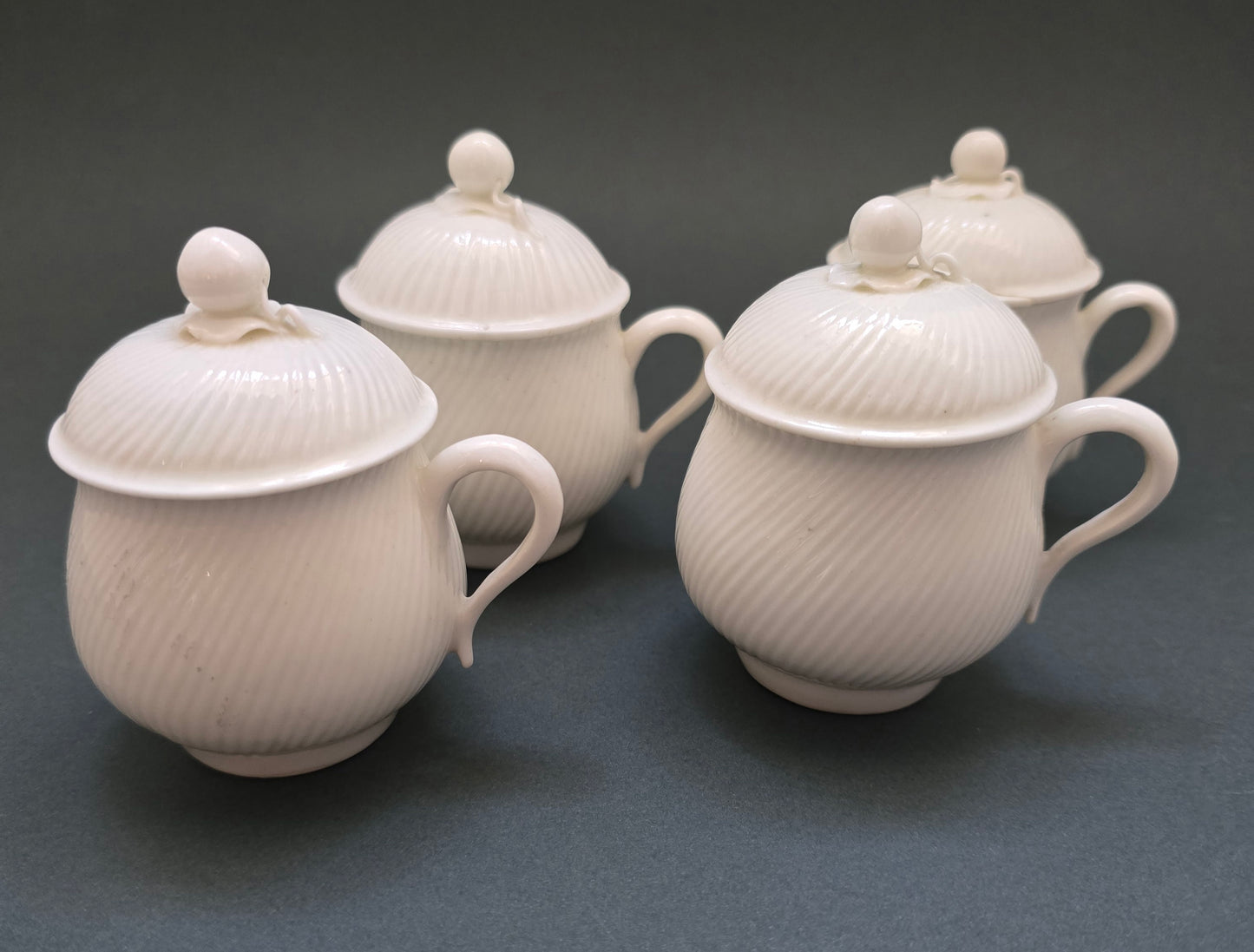 Mennecy Porcelain Pot de Crème - Duc de Villeroy 1760