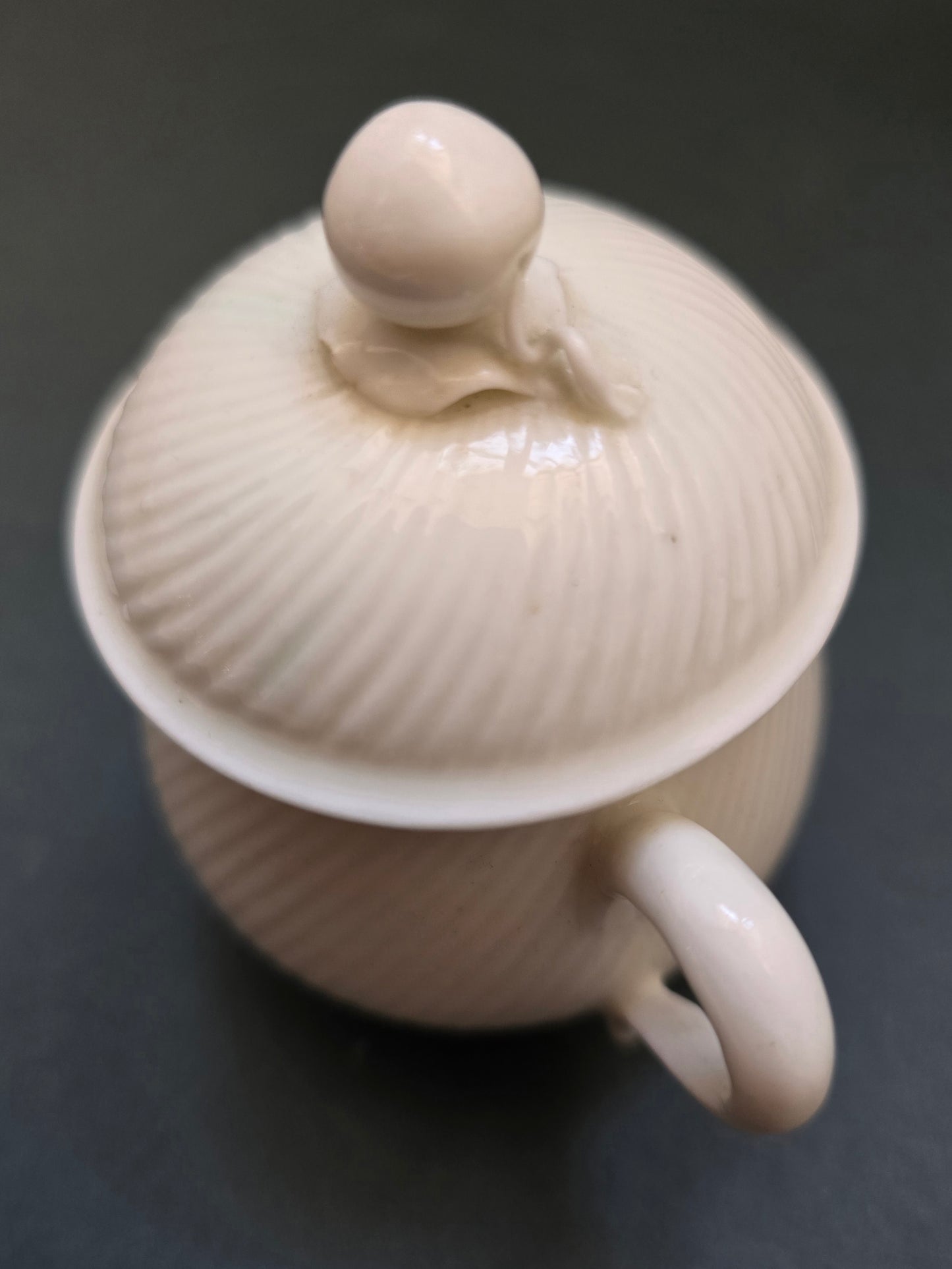 Mennecy Porcelain Pot de Crème - Duc de Villeroy 1760