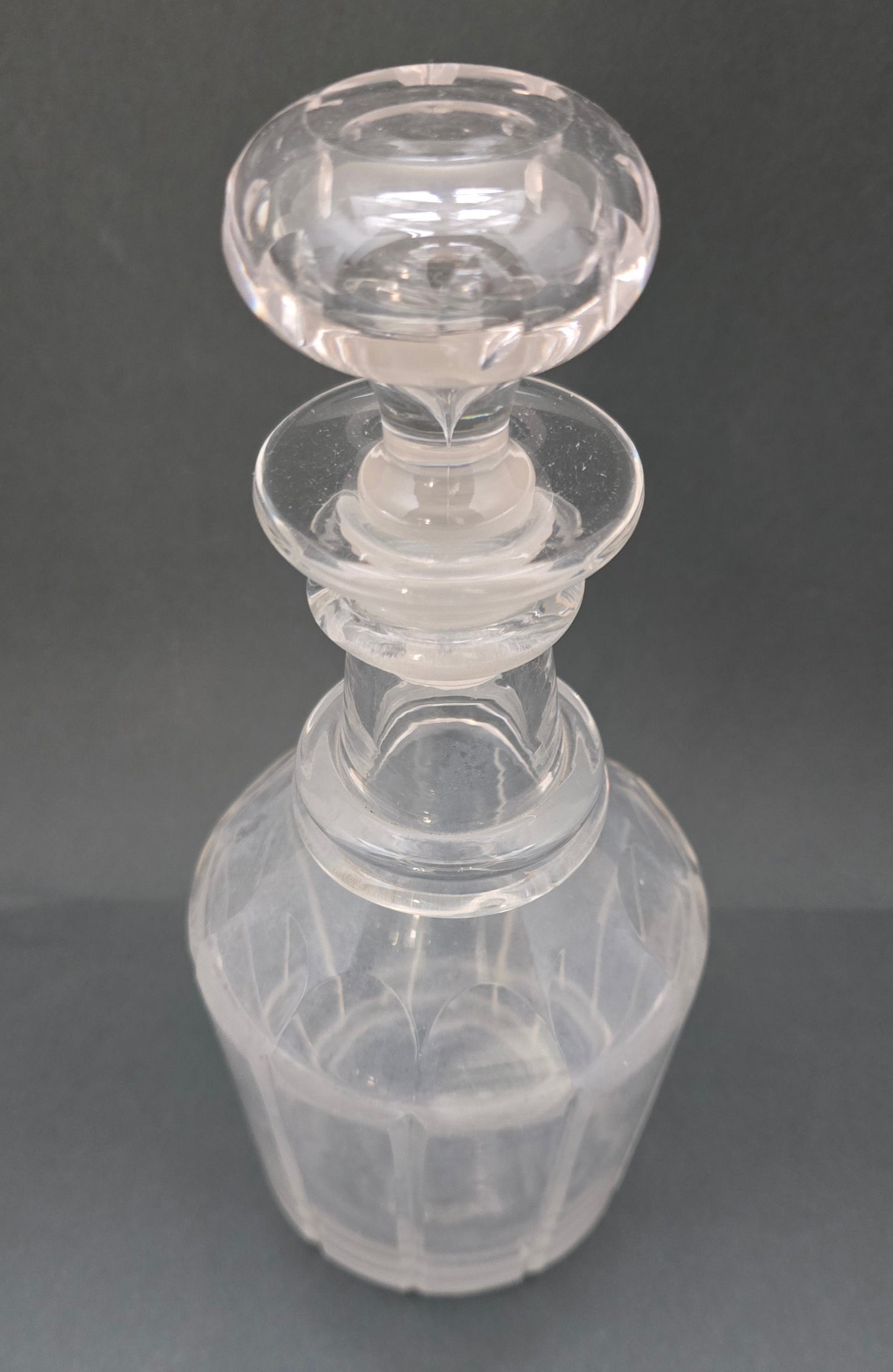 1810 Georgian Cut Glass Decanter with Original Mushroom Stopper