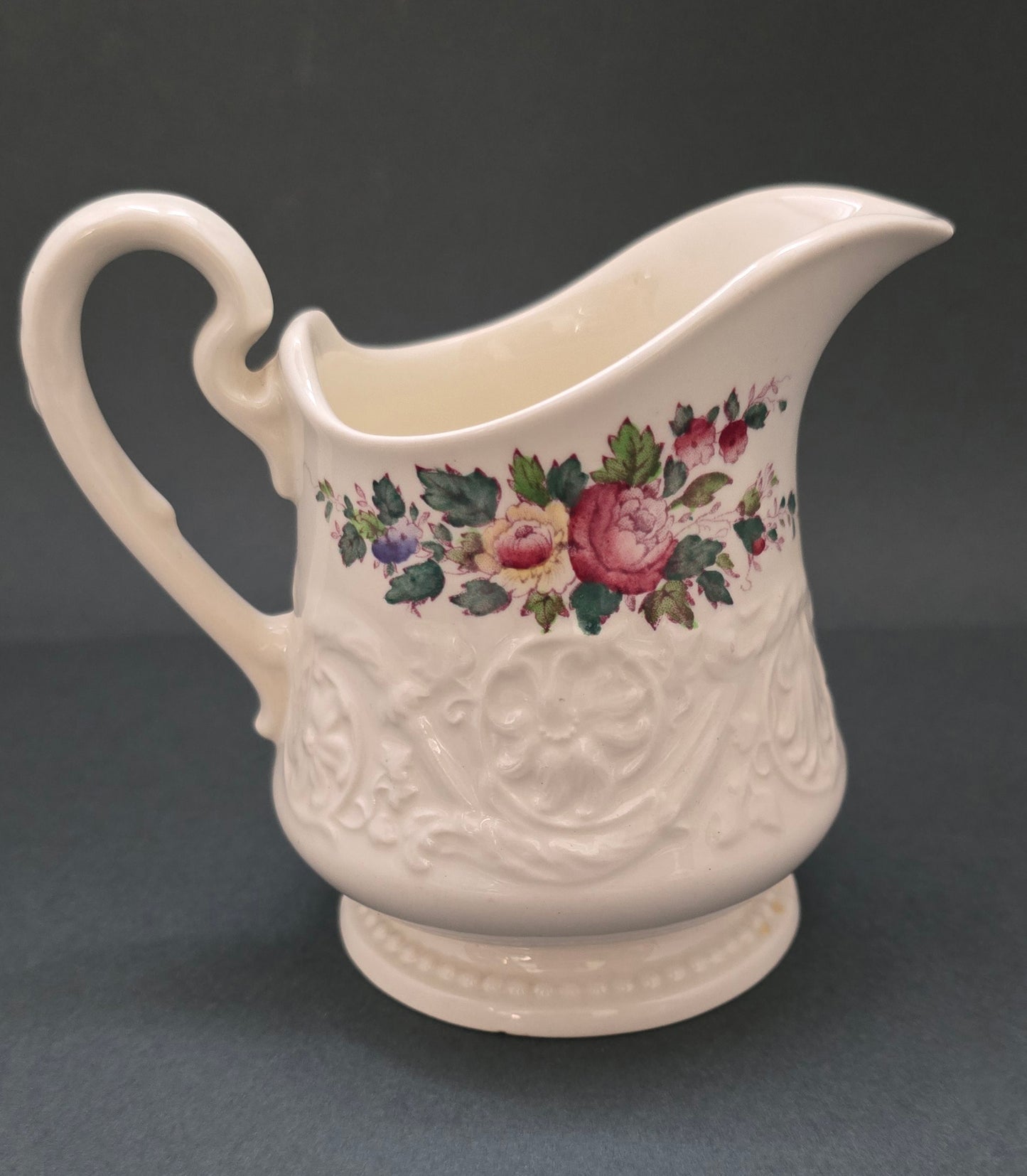 1985 Wedgwood Swansea Tea Service Pieces - Etruria England