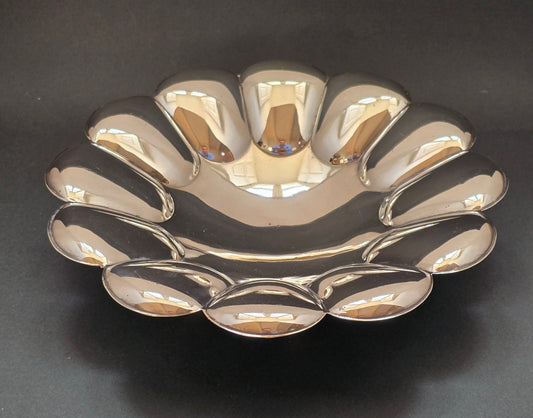 IBIS Italy Silver Plated Petal Bowl on Feet - Mid-Century Italian Design (1950s)