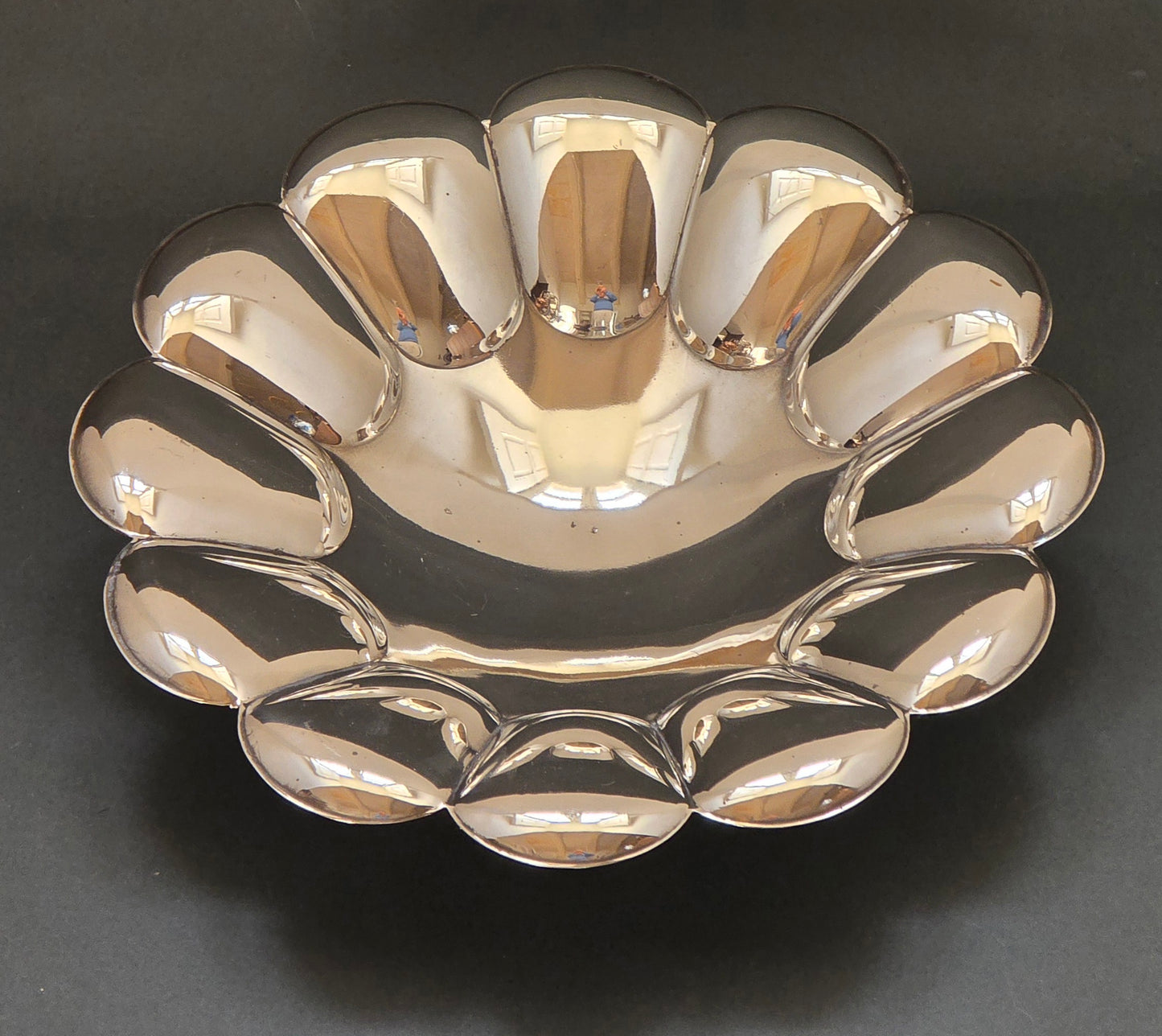 IBIS Italy Silver Plated Petal Bowl on Feet - Mid-Century Italian Design (1950s)