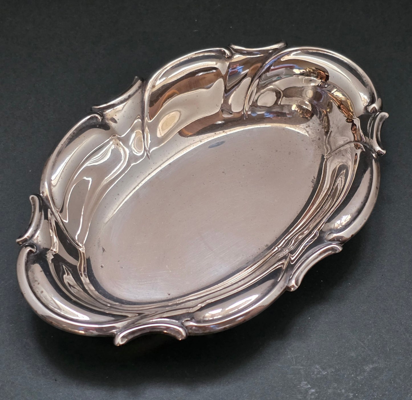 Art Nouveau Silver Plated Dish with Flowing Organic Design - Elegant Tableware or Soap Dish (circa 1905)