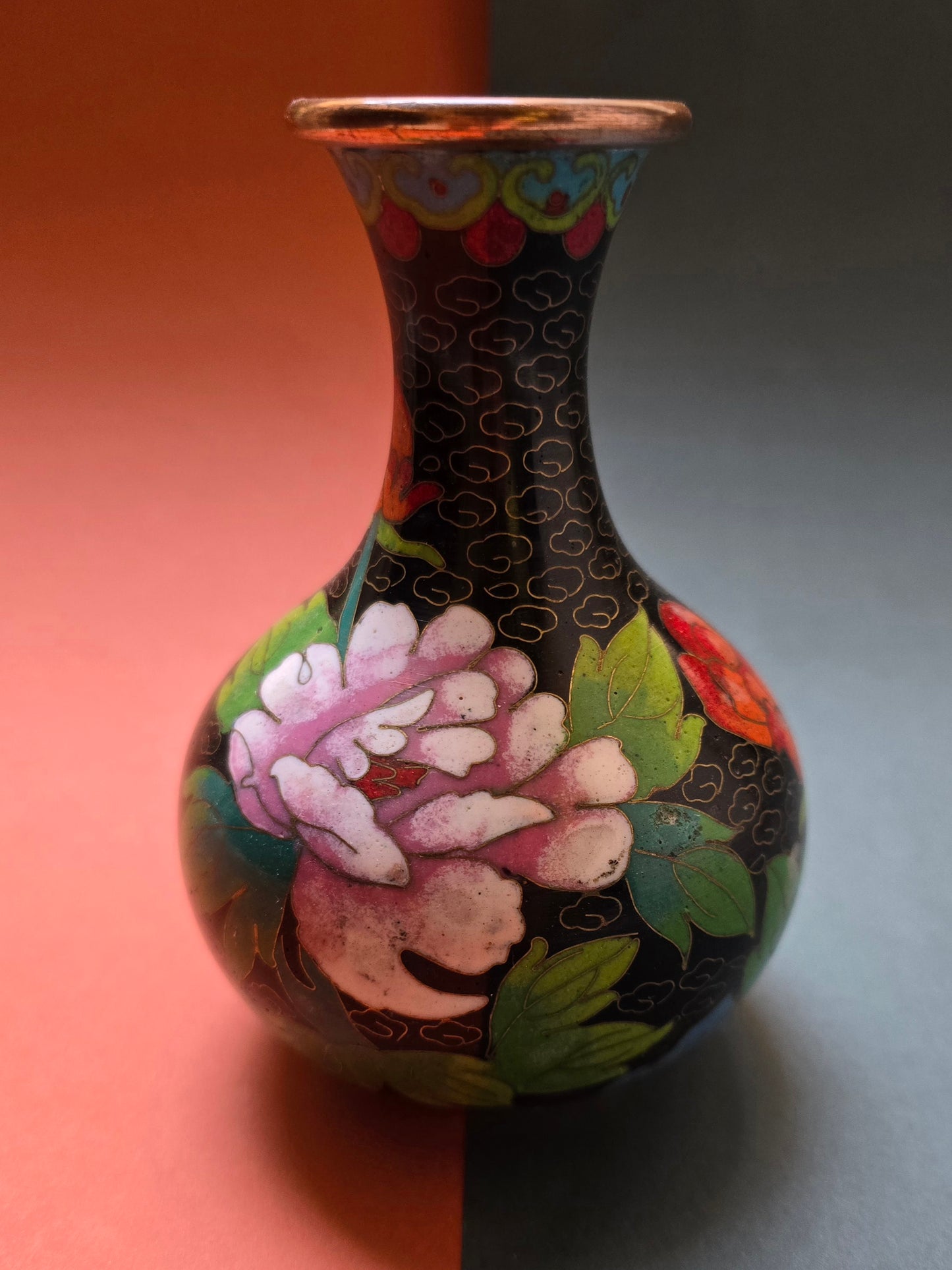 Chinese Black Cloisonné Vase – Flowers on Midnight Ground, 1940s–50s