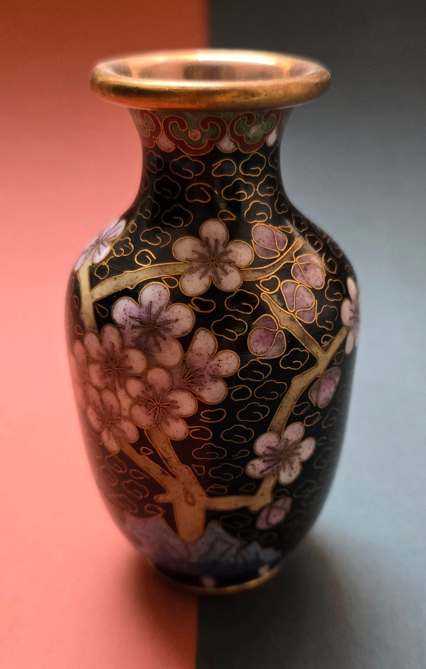 Chinese Black Cloisonné Miniature Vase – Flowers on Midnight Ground, 1940s–50s