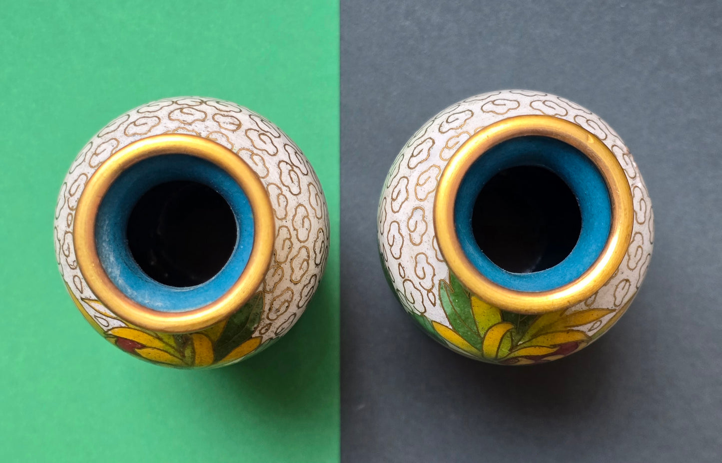 Chinese Cloisonné Miniature Vase with Wooden Stand – Peony & Ruyi Cloud, 1930s–40s