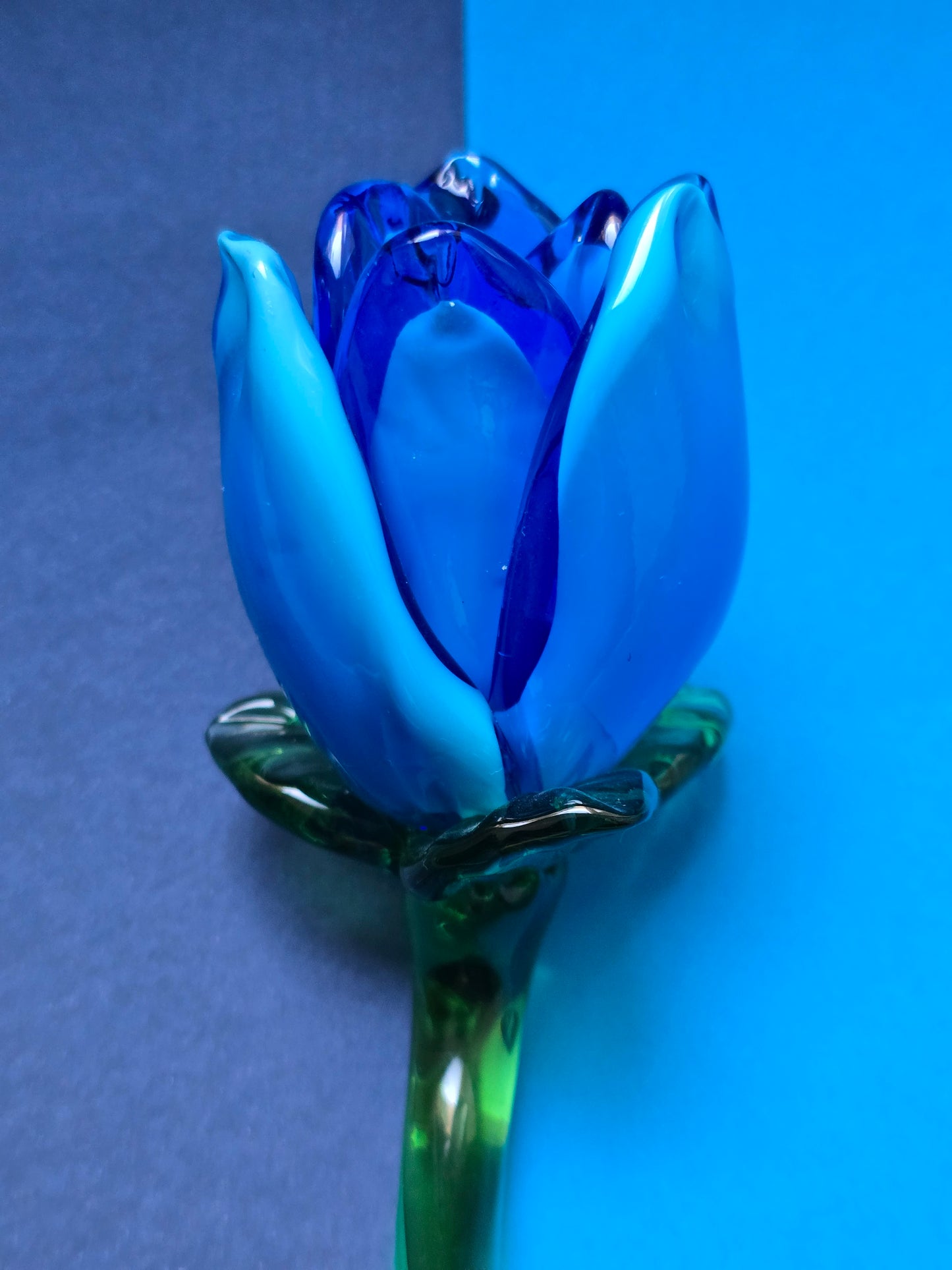 Mdina Glass Blue Tulip – Mouth-Blown Art Glass Flower, 1970s Malta