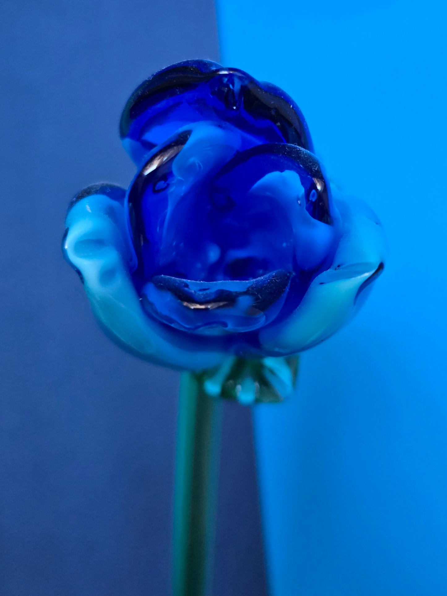Mdina Glass Blue Tulip – Mouth-Blown Art Glass Flower, 1970s Malta