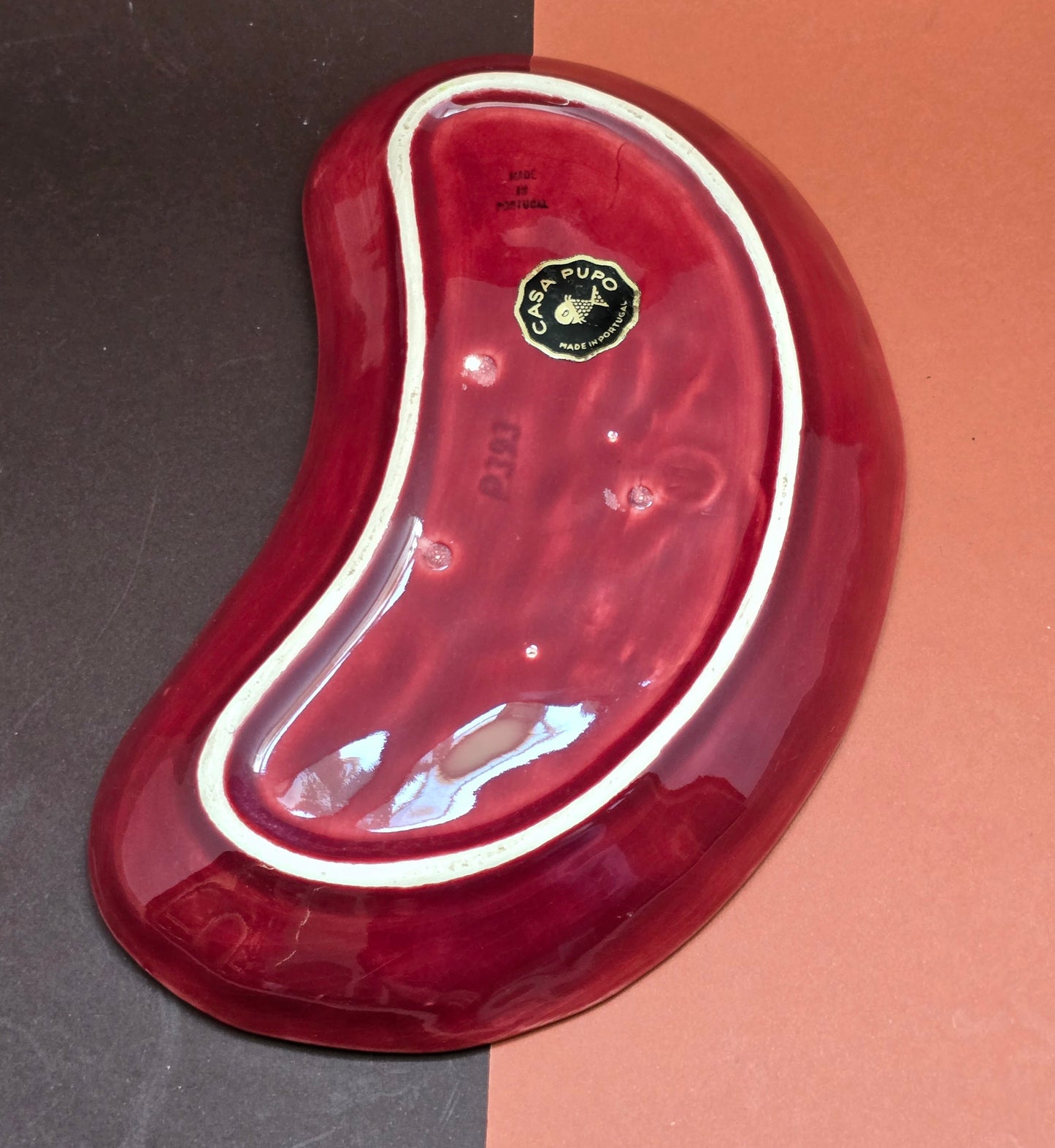 Casa Pupo Vintage Red Cabbage Leaf Kidney Dish – Portugal, 1970s