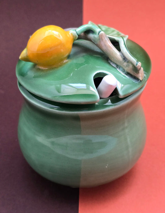 Casa Pupo Vintage Green Majolica Sugar Pot with Lemon Lid & Spoon – Portugal, 1970s