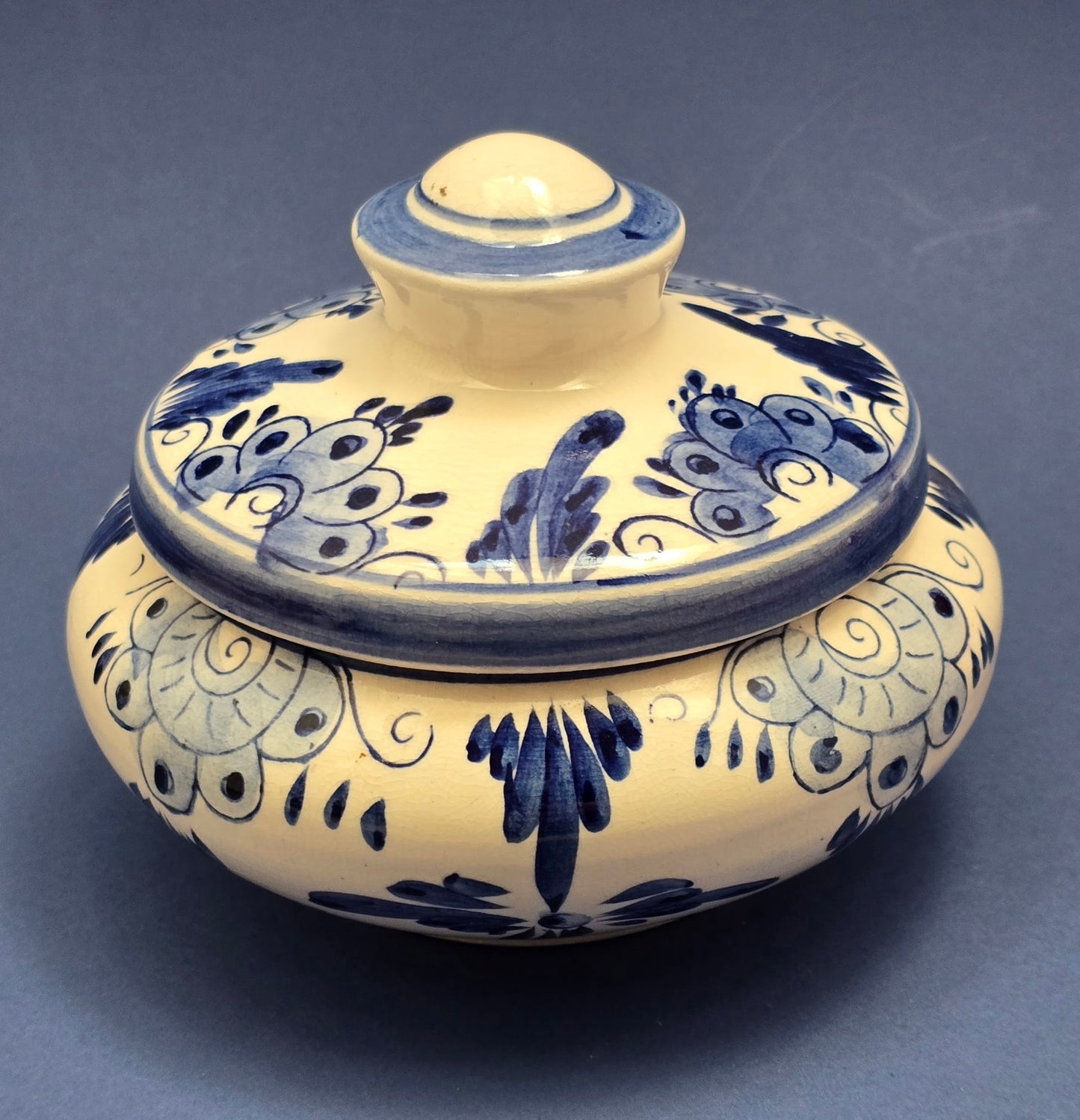 Delft Blue Hand-Painted Lidded Pot – Holland, c.1960