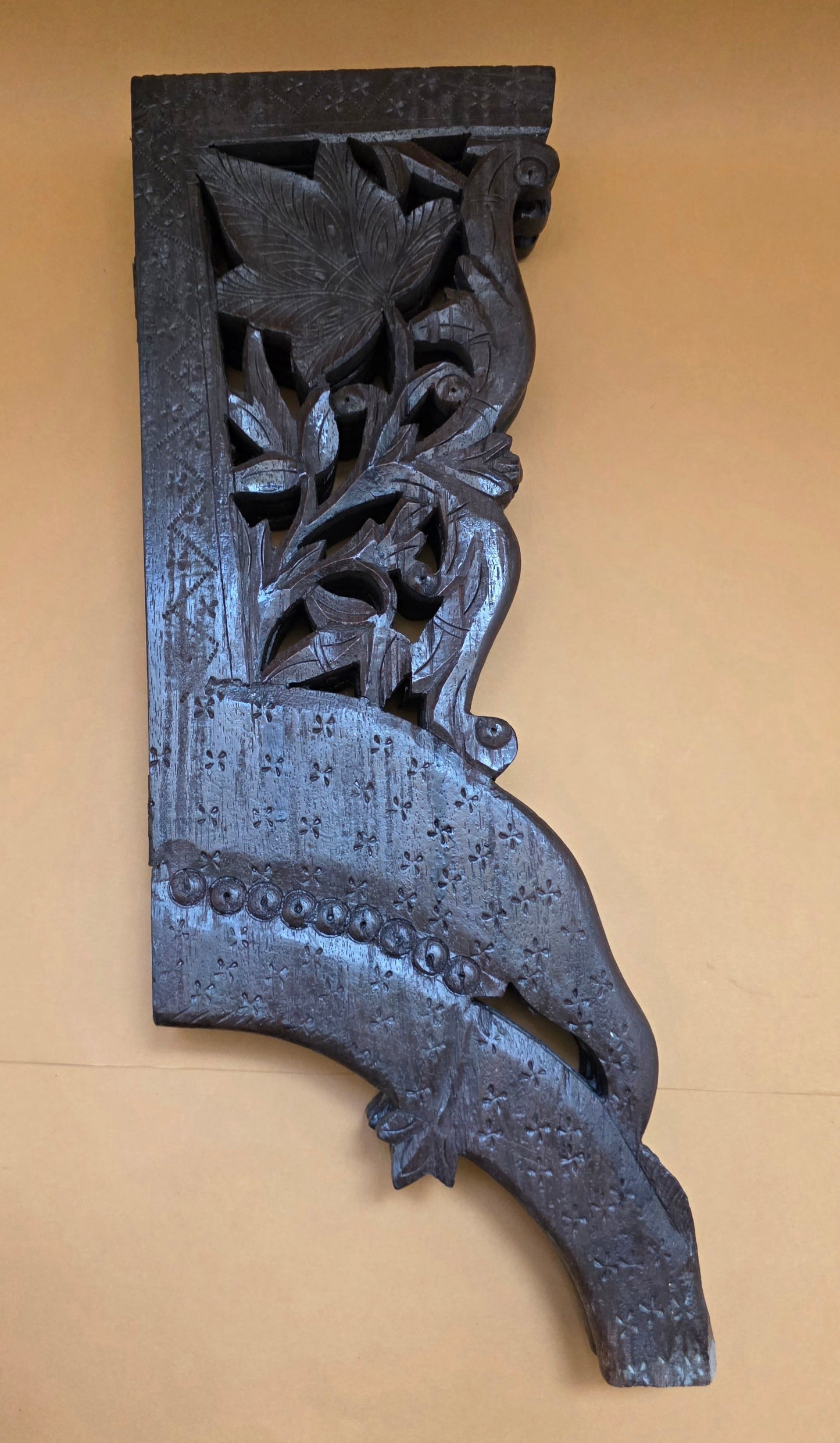 Anglo-Indian carved folding table c.1900 – detail carving close-up
