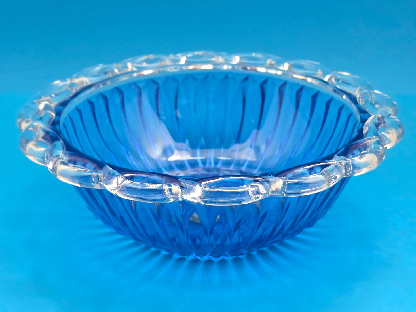 Décor Cristallerie blue glass bowl Italy c.1960 – side view