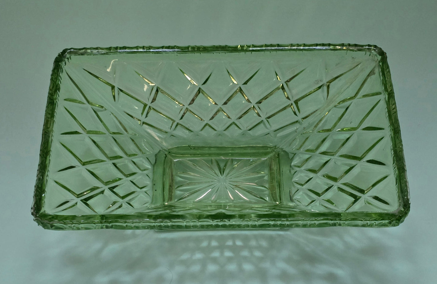 Davidson Art Deco Green Pressed Glass Fruit Bowl c.1930 – Minor Chip to Foot