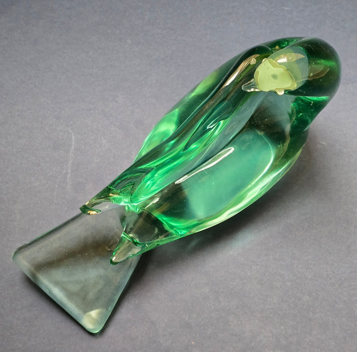 Large Murano Glass Dove Sculpture – Green, c.1970s