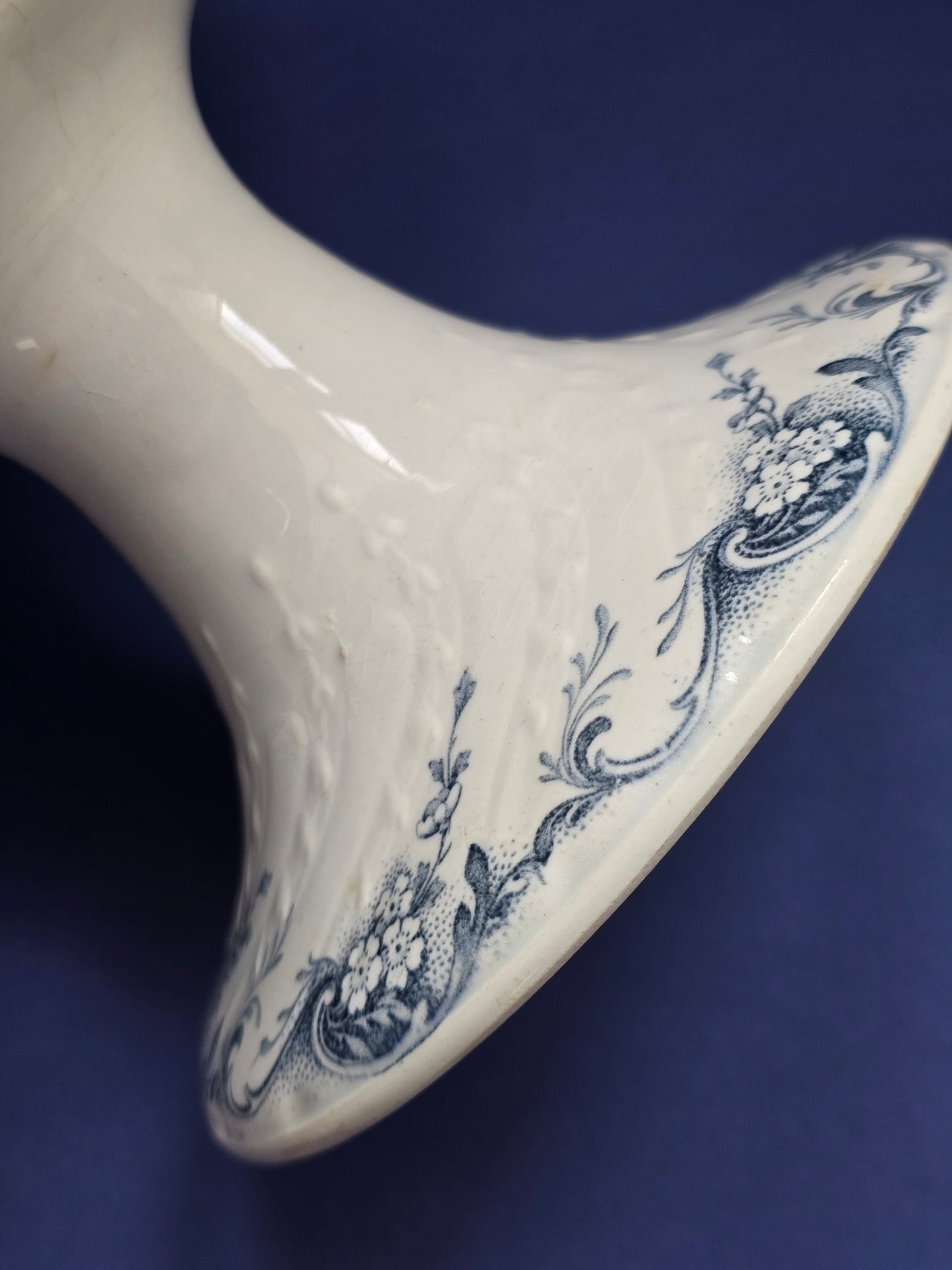 Keller & Guérin Angèle Antique Faience Tiered Cake Stand Set – c.1890, Lunéville