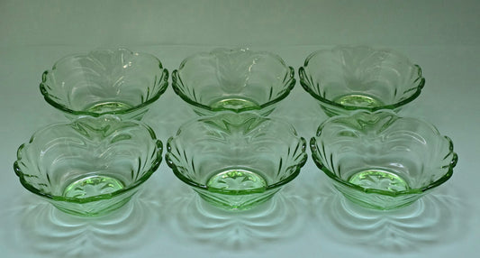 Davidson Art Deco Green Pressed Glass Dessert Bowl c.1930 – Sold Individually