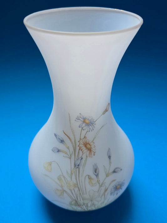 Smith Glass Milk Glass Vase – Hand-Painted Wildflowers, 1970s