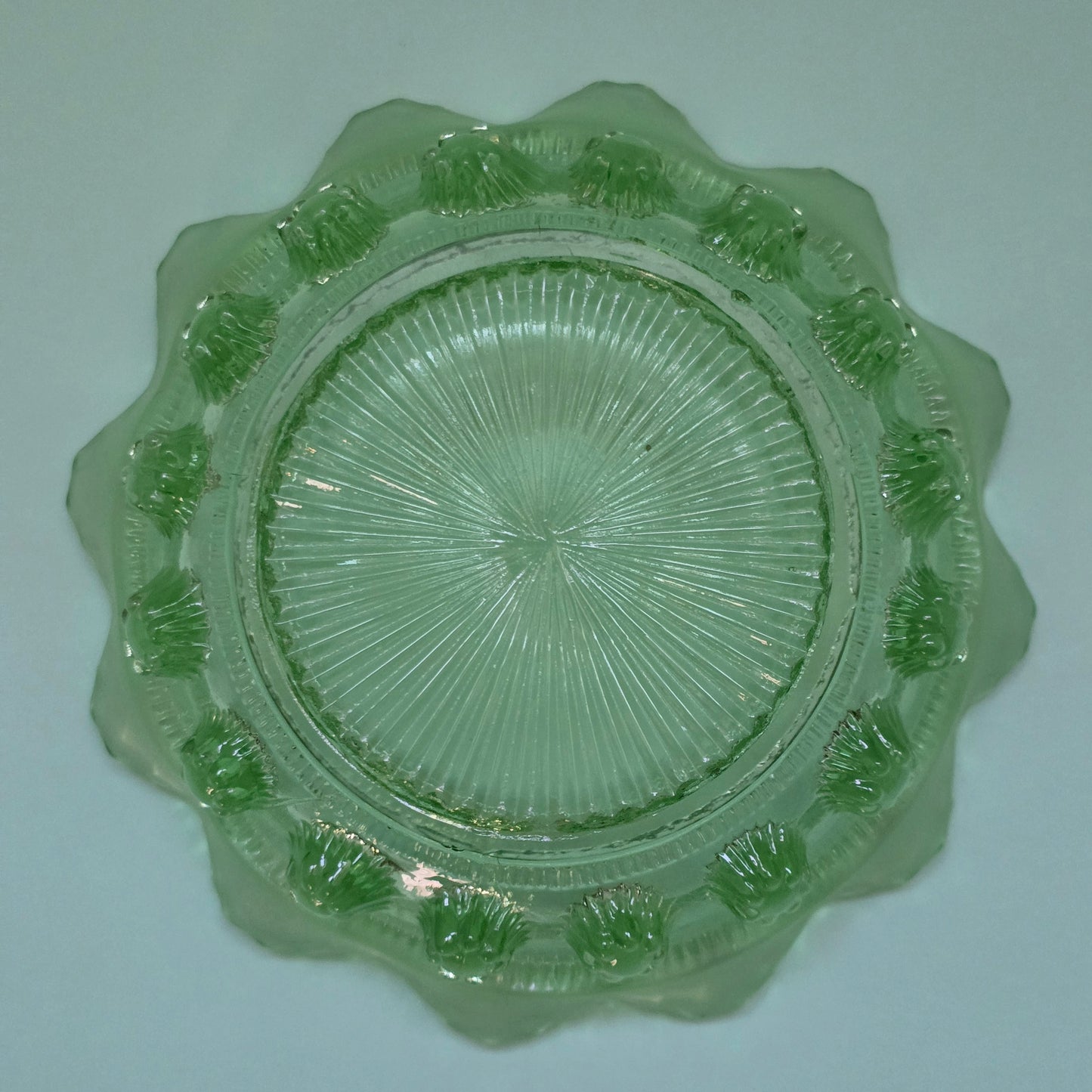 Davidson Antique Green Pressed Glass Dish c.1880–1900 – England