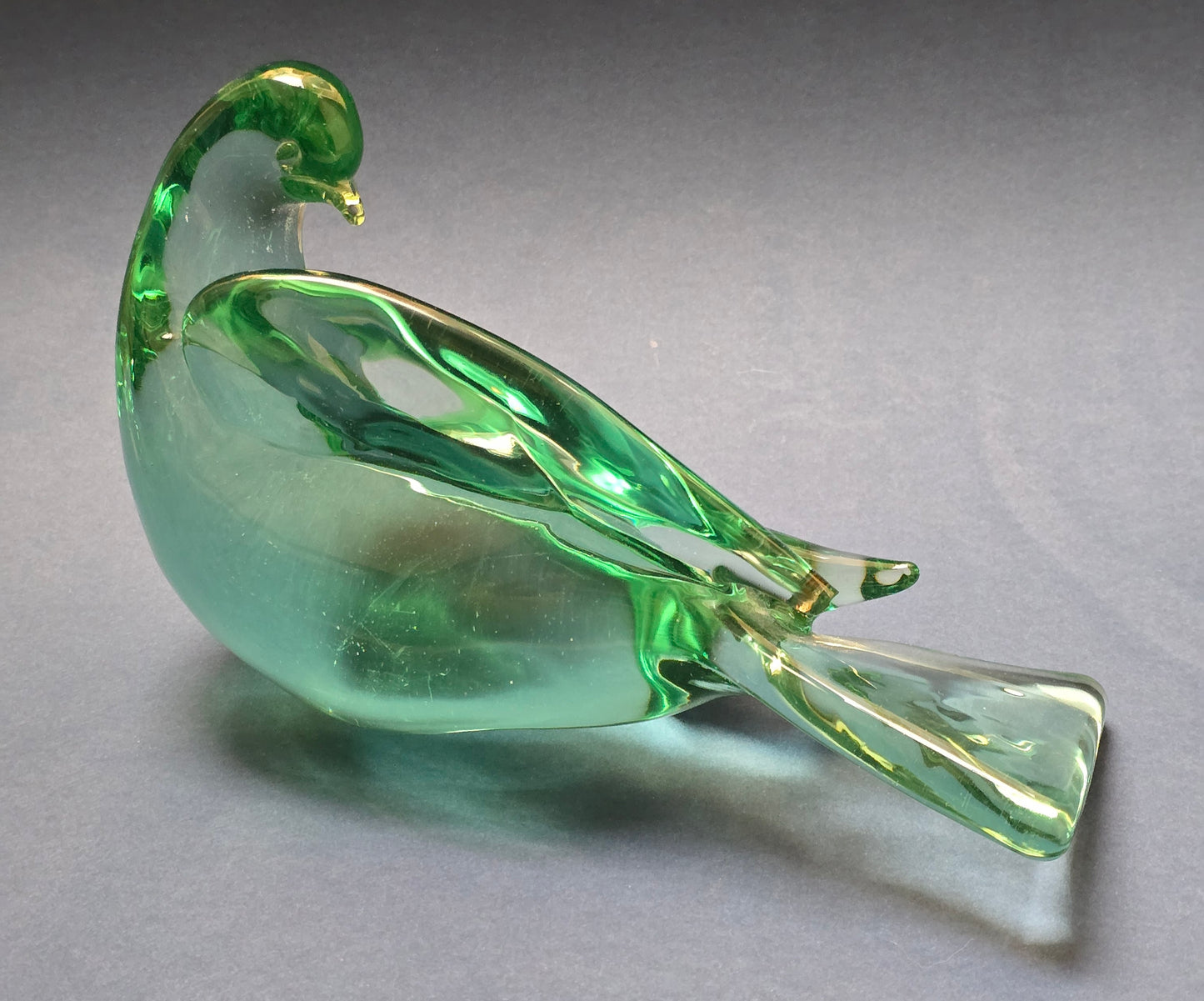Large Murano Glass Dove Sculpture – Green, c.1970s