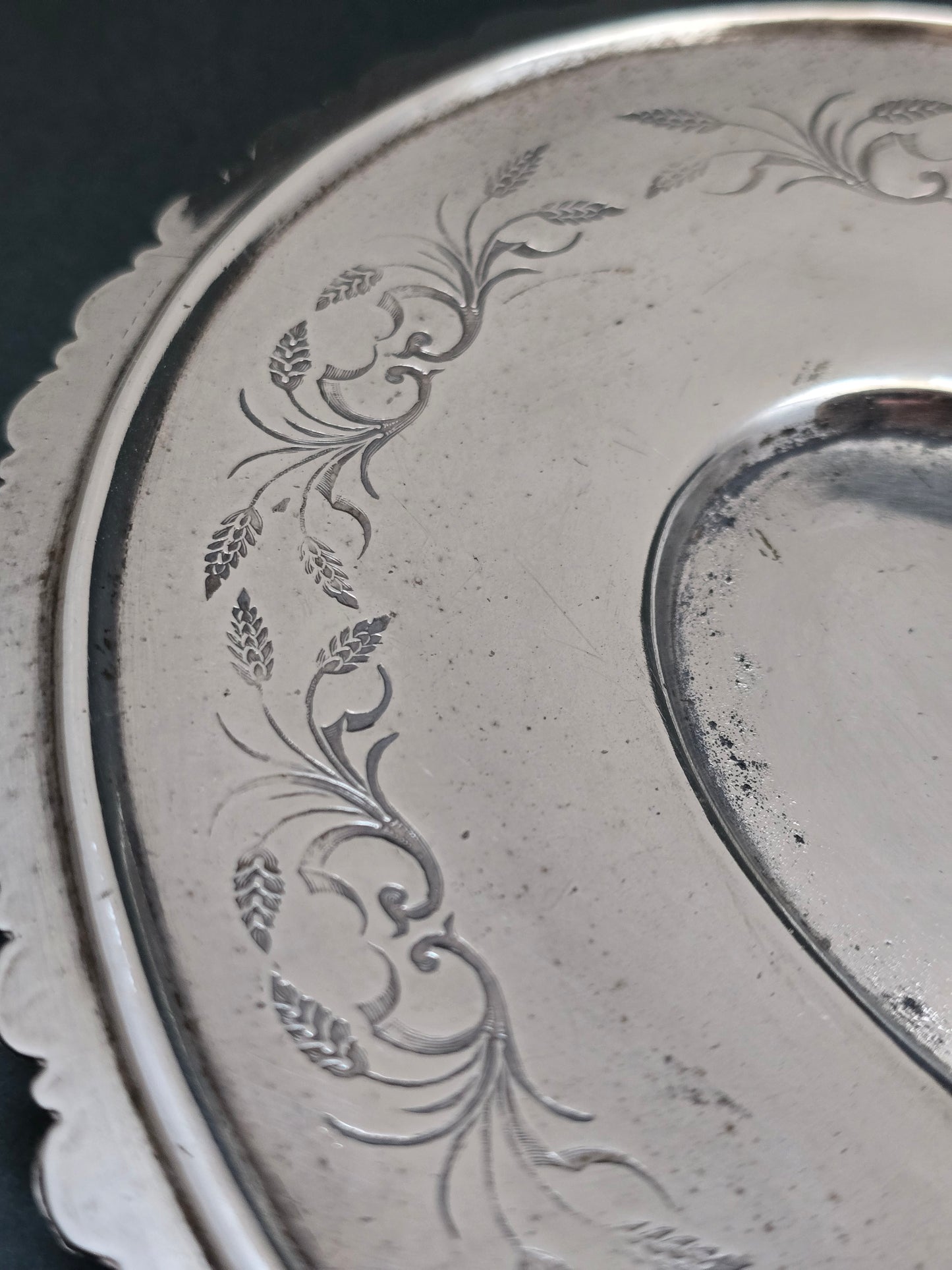 Antique Silver-Plated Oval Server | Engraved Wheat & Scrollwork | c.1890–1910