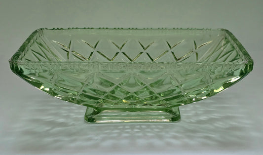 Davidson Art Deco Green Pressed Glass Fruit Bowl c.1930 – Minor Chip to Foot