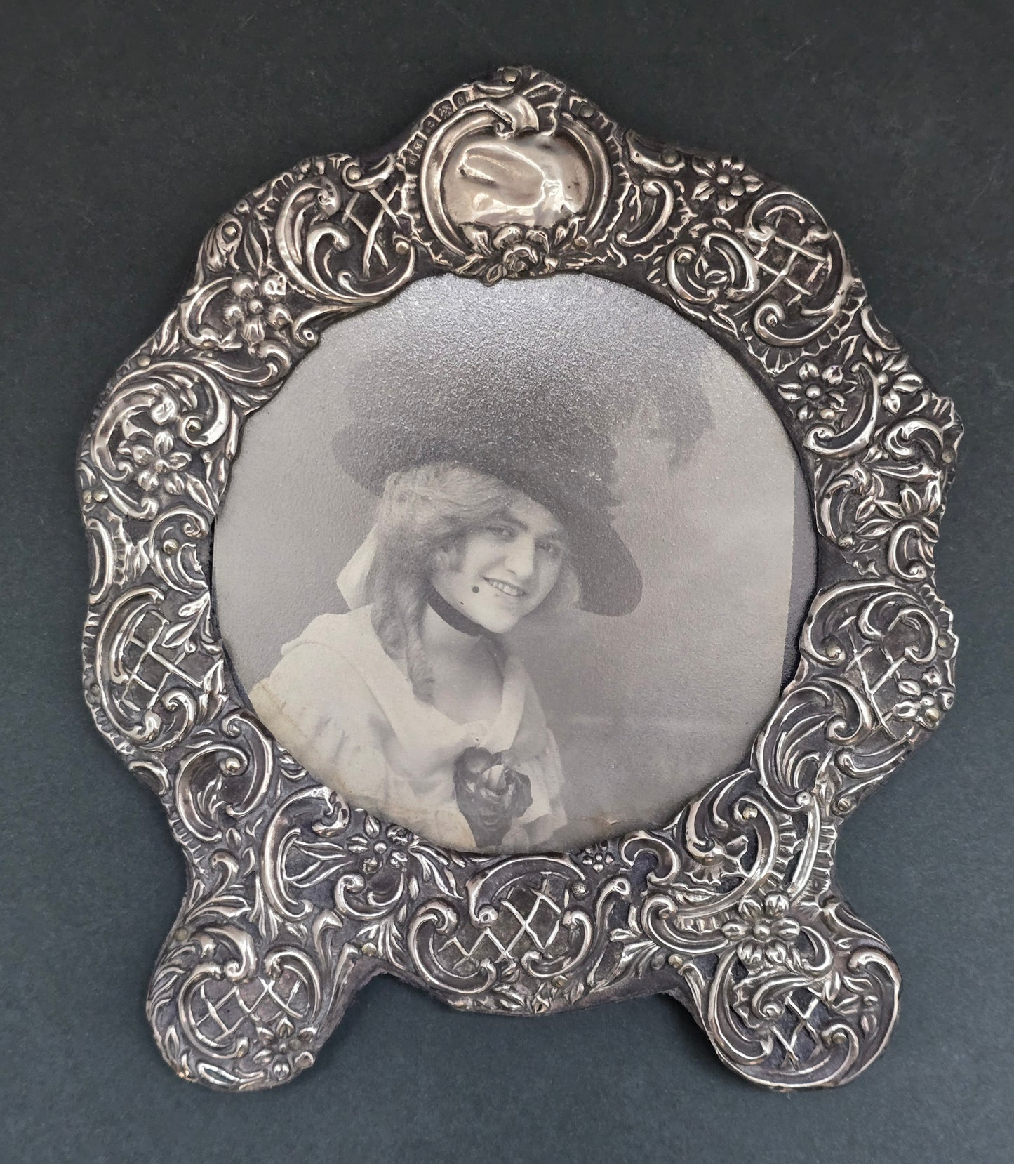 Antique English Sterling Silver Photo Frame | H.J. Moreton Birmingham | 1902