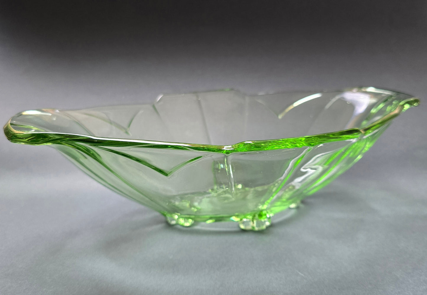 Bagley Uranium Glass Art Deco Footed Bowl – c.1930s England