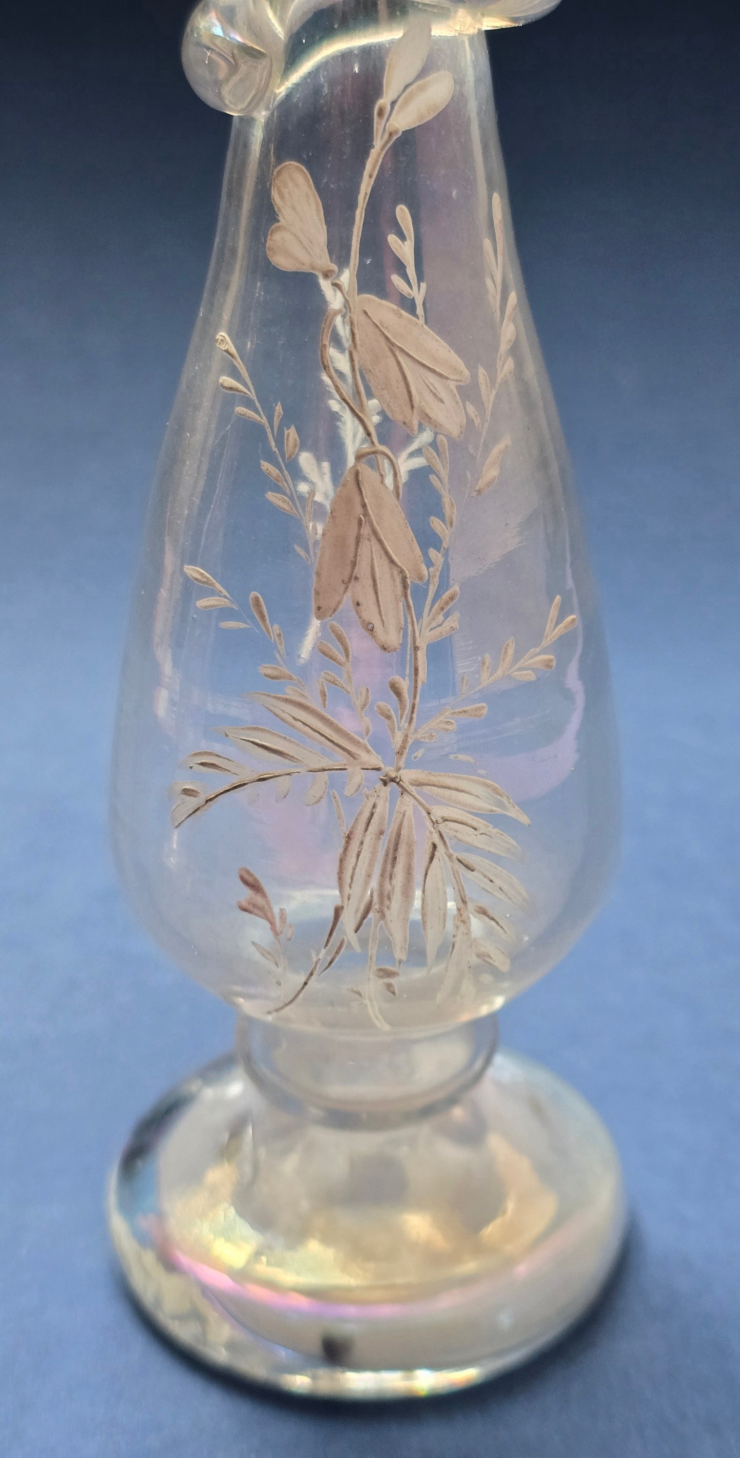Pair of Bohemian Art Nouveau Iridescent Glass Vases, Loetz Style, Gilt Botanical Decoration, c.1890